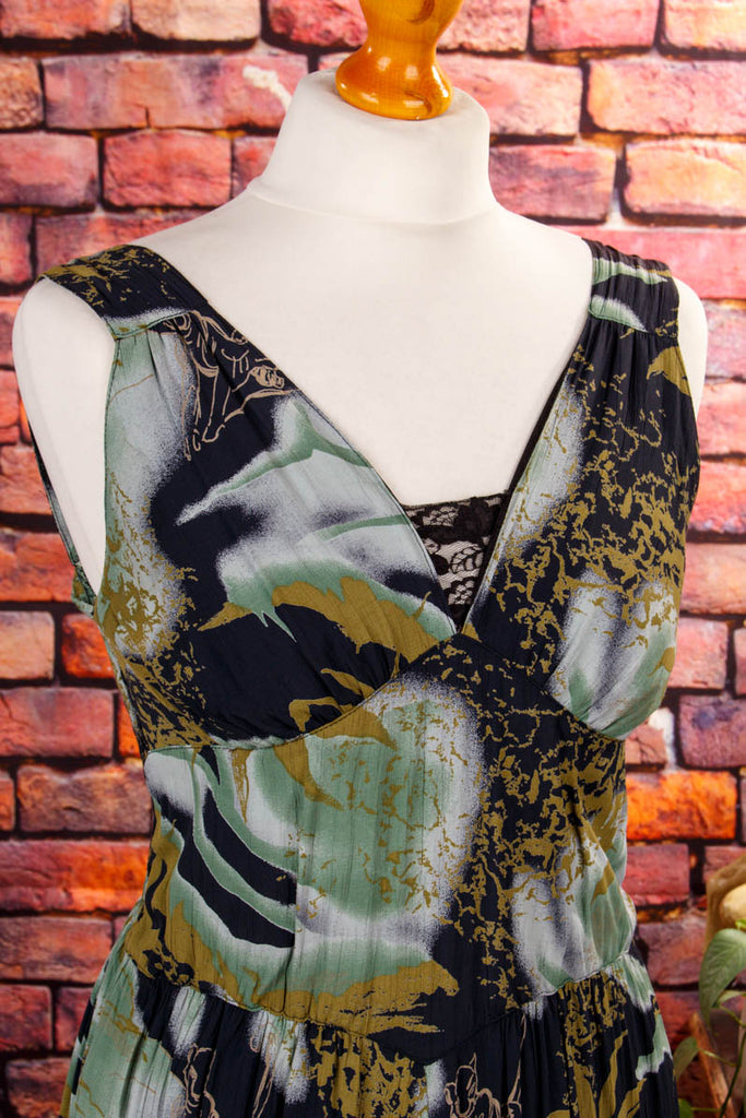 Vintage Sommerkleid Dschungelmuster 90er Boho Frau grau grün M 40-42 vintageberlin.de