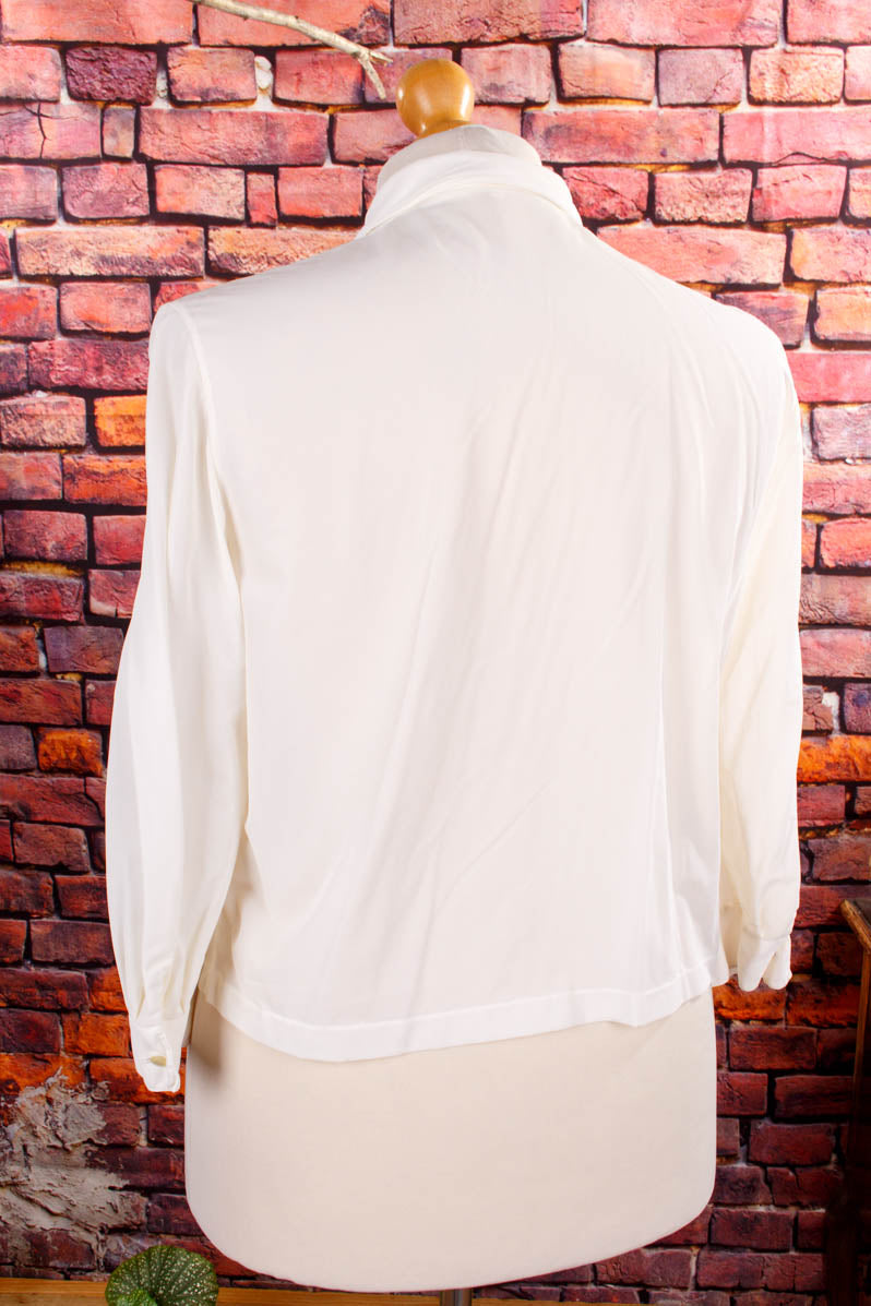 Nylon Bluse weiß Rüschen