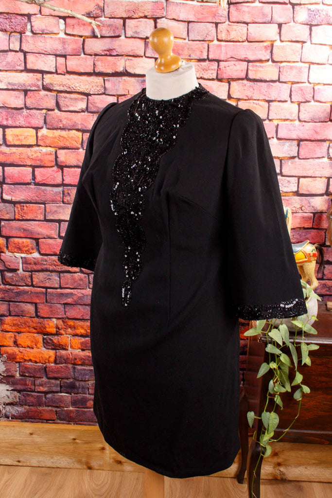 60s Disco Kleid schwarz Spitzbrust 60er Abendmode Disco Frau L 44-46 real-disco real-rockabilly Rockabilly Schlager schwarz Special vintageberlin.de