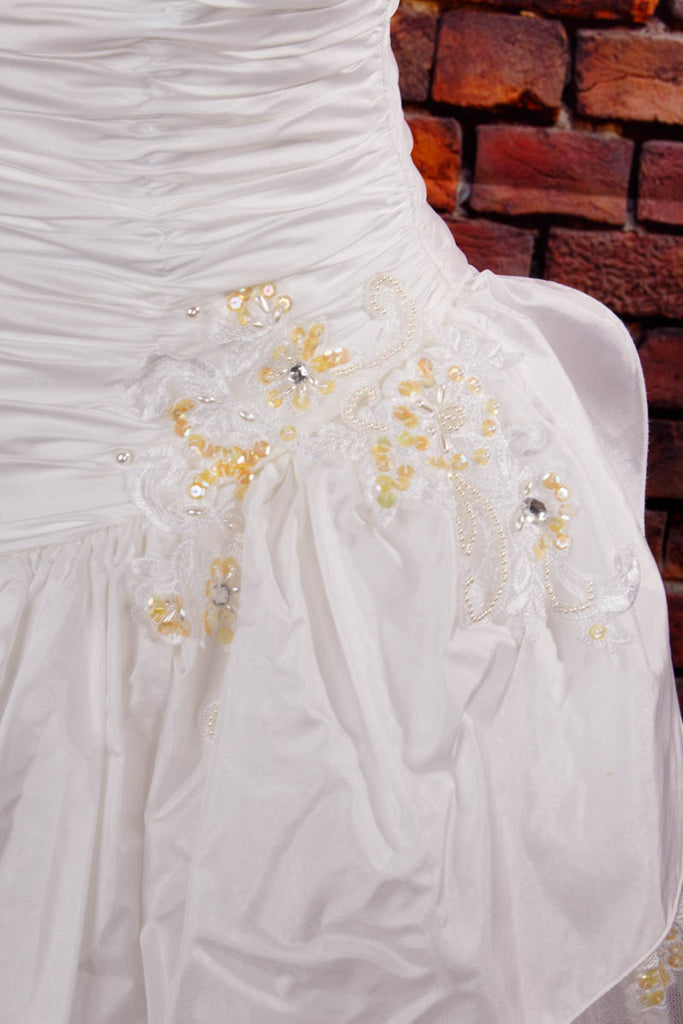 asymmetrisches Brautkleid weiß Tüll Frau Hochzeit S 36-38 Special weiß XS 32-34 vintageberlin.de