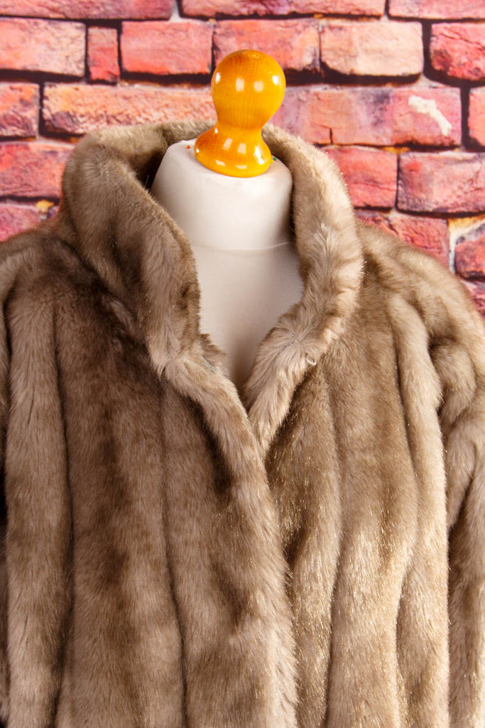 Vintage Fake Fur beige Nerzlook 80er 90er beige Boho Frau L 44-46 Rockabilly Special vintageberlin.de