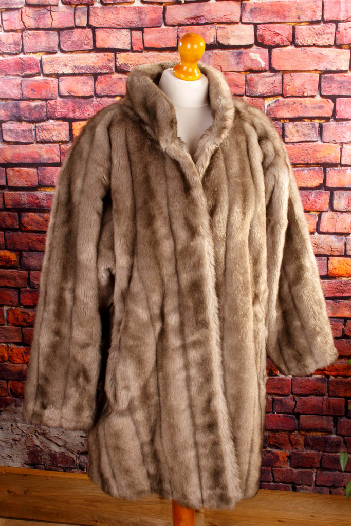 Vintage Fake Fur beige Nerzlook 80er 90er beige Boho Frau L 44-46 Rockabilly Special vintageberlin.de