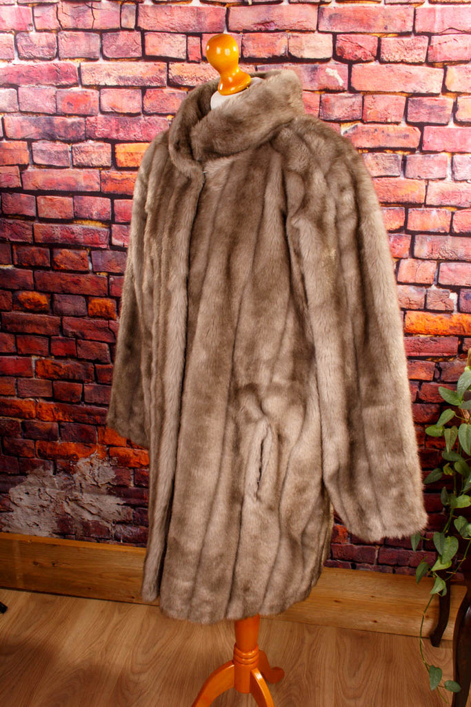 Vintage Fake Fur beige Nerzlook 80er 90er beige Boho Frau L 44-46 Rockabilly Special vintageberlin.de