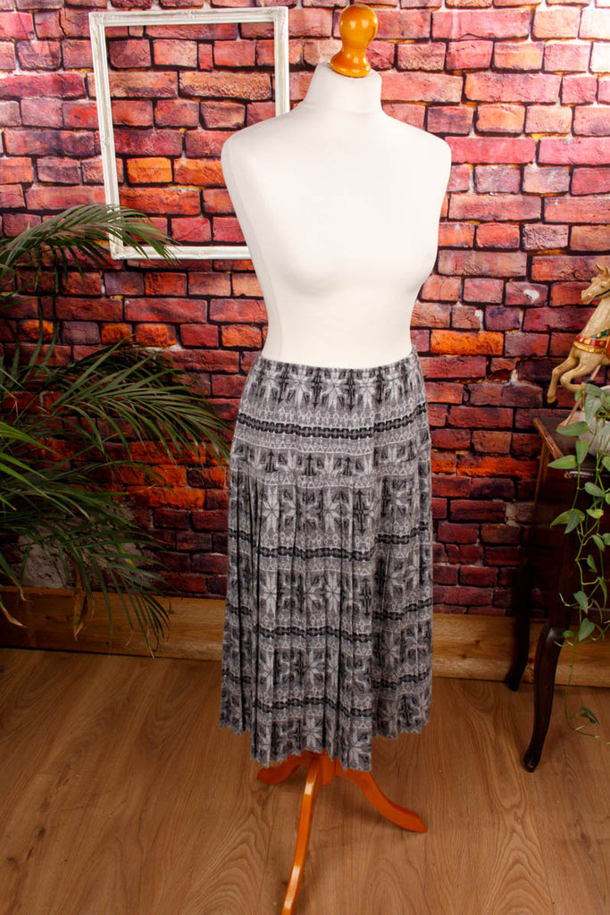 Flanell Faltenrock grau Muster Frau grau L 44-46 M 40-42 Special vintageberlin.de