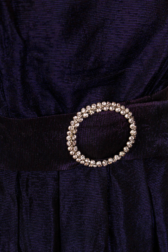 60s Cocktailkleid lila Taft 60er Abendmode Frau lila Rockabilly S 36-38 Special XS 32-34 vintageberlin.de
