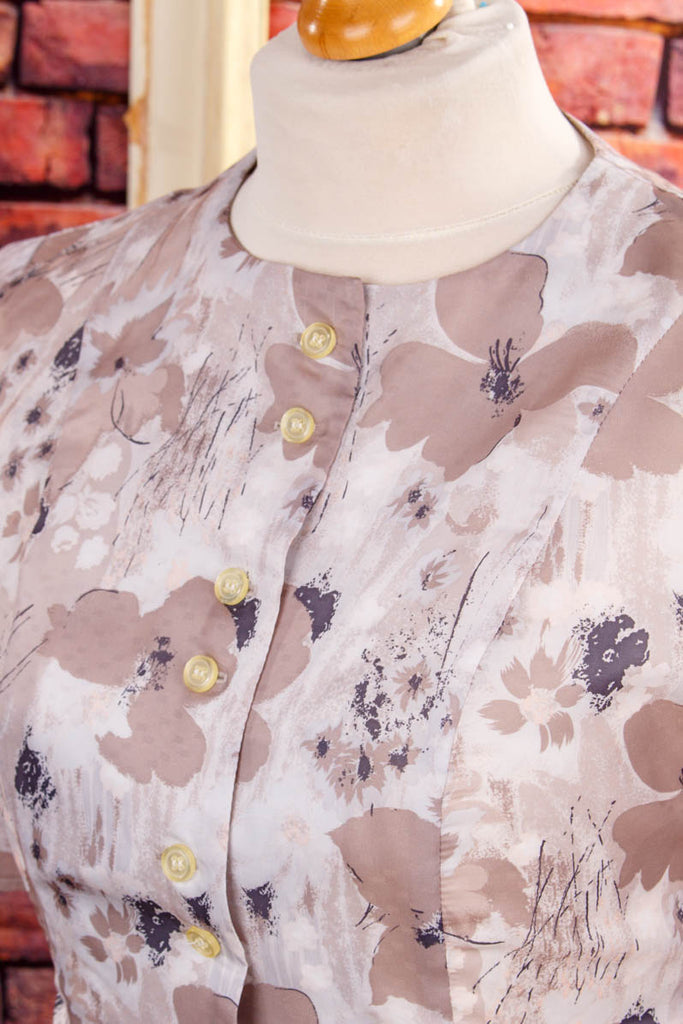 VEB Bluse beige tailliert 70er 80er beige Boho DDR Disco Frau grau M 40-42 Rockabilly Schlager Special vintageberlin.de