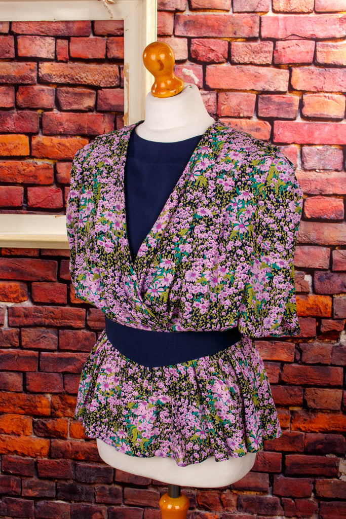 80er Jahre Blümchenbluse lila Default Title 80er Boho Frau lila M 40-42 real-80er Rockabilly S 36-38 Special vintageberlin.de