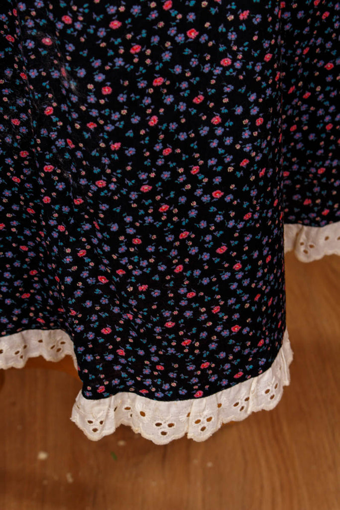 Hippierock Blümchenmuster 70er 80er blau Boho bunt Frau Hippie L 44-46 Special vintageberlin.de