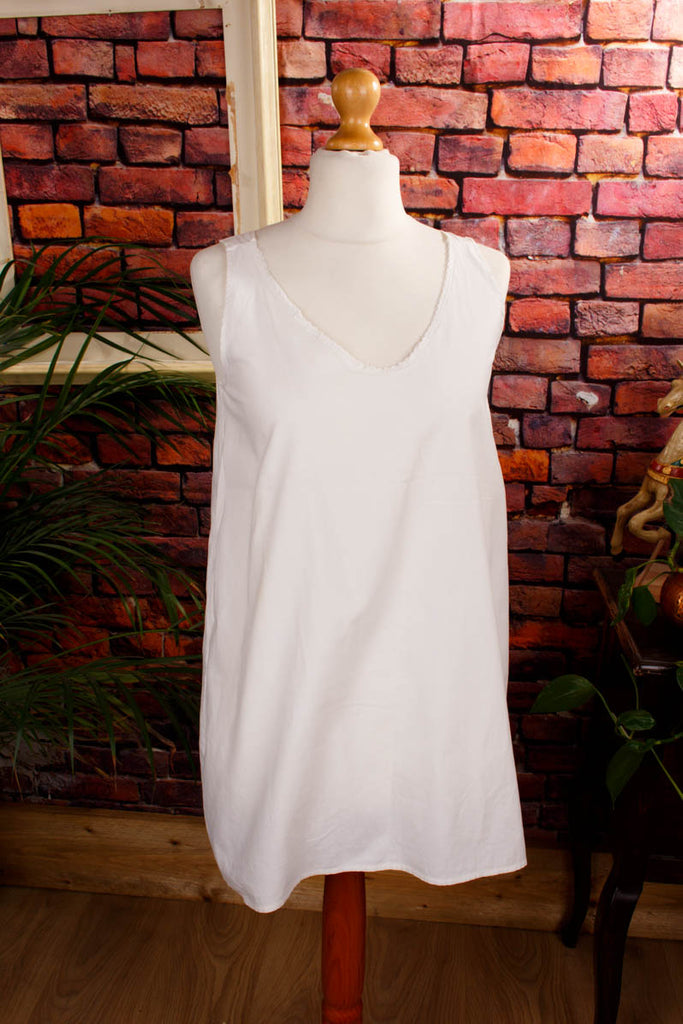 antikes Leibchen Unterhemd Default Title 20er Charleston Frau M 40-42 viktorianisch vor 1920 weiß vintageberlin.de