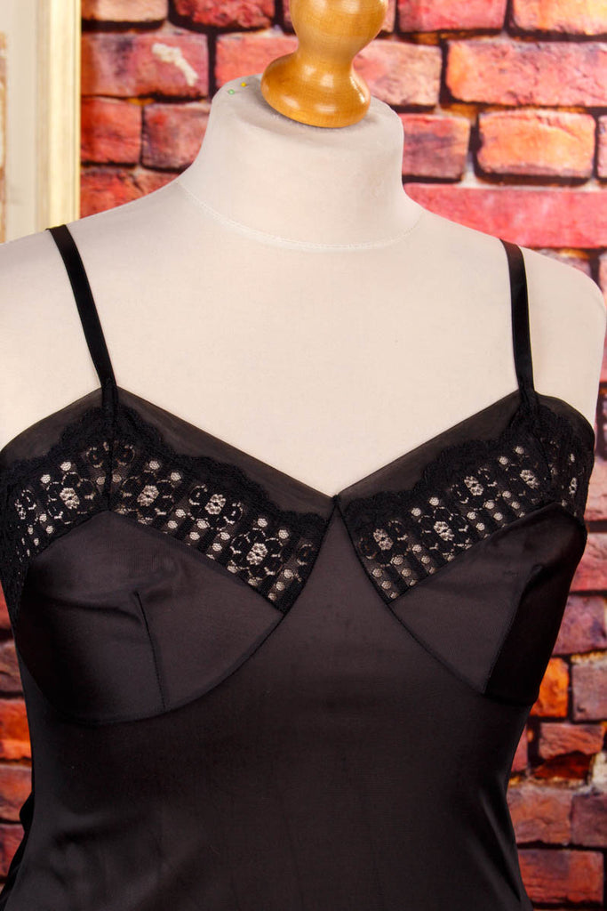 Vintage Nylon Unterkleid schwarz 70er Frau M 40-42 Rockabilly schwarz Sekretärin Special vintageberlin.de