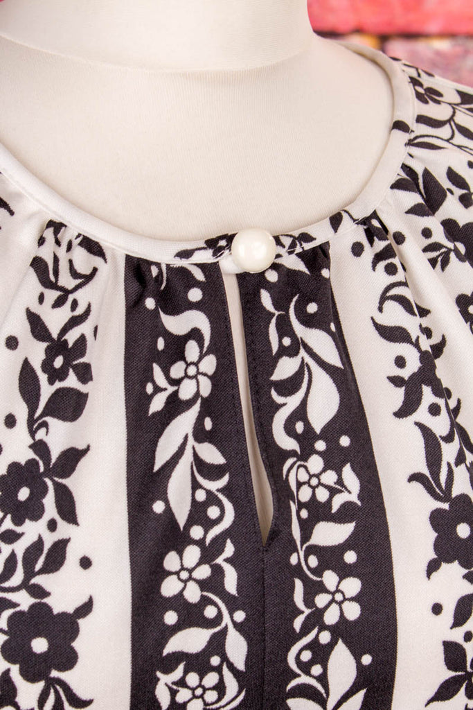 Hippie Boho Stretchkleid schwarz-weiß 70er Boho bunt Frau Hippie M 40-42 real-rockabilly Rockabilly Schlager Special weiß vintageberlin.de