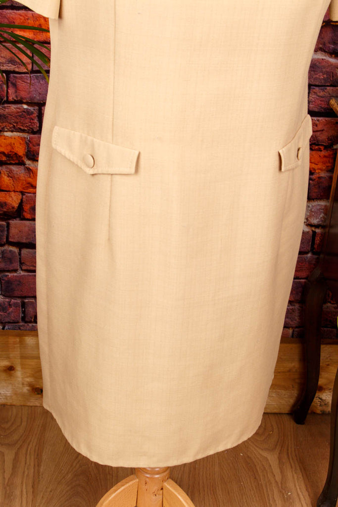 60s Etuikleid beige 60er beige DDR Frau L 44-46 real-rockabilly Rockabilly Sekretärin Special vintageberlin.de