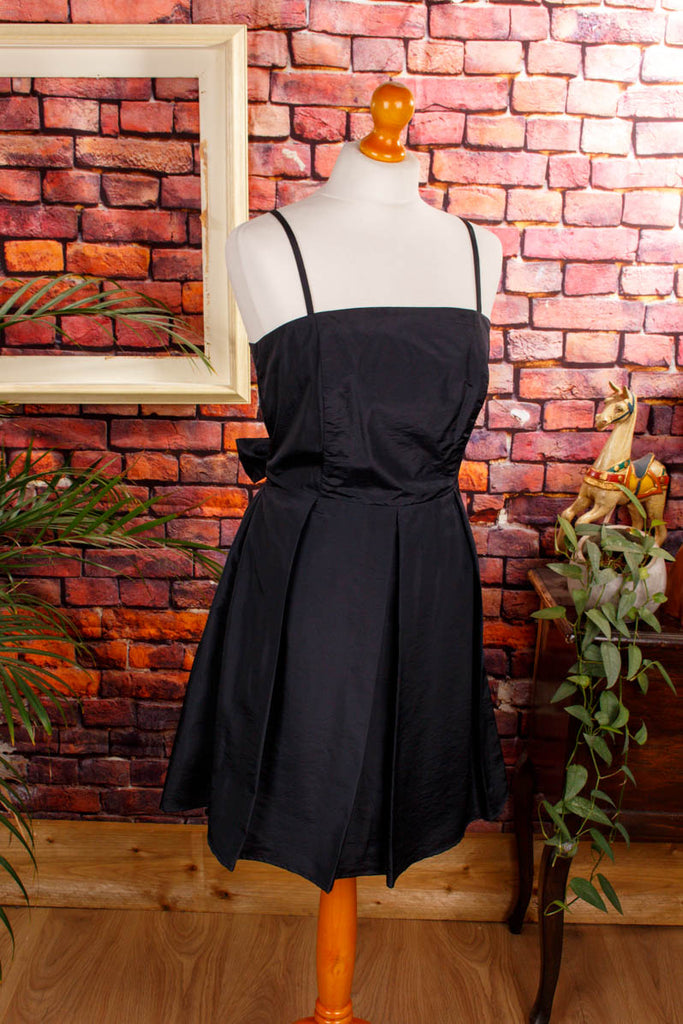 Partykleid schwarz Taft Abendmode Frau M 40-42 schwarz vintageberlin.de