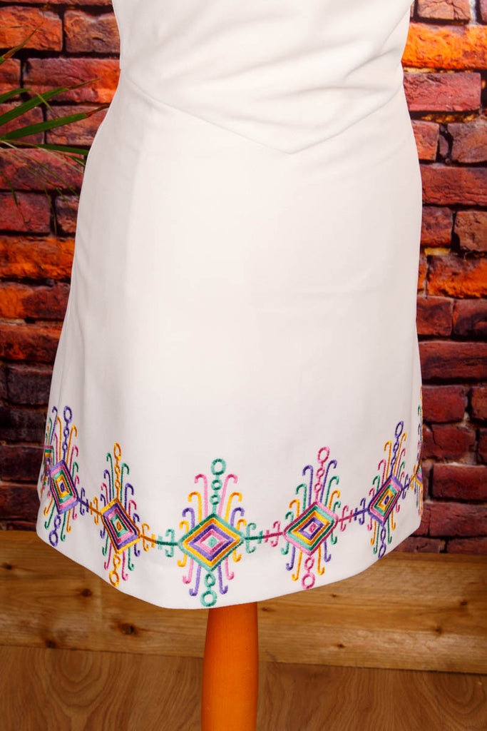 60s Disco Minikleid weiß bunt bestickt 50er 60er 70er bunt Disco Frau real-disco real-rockabilly Rockabilly S 36-38 Schlager Special weiß vintageberlin.de