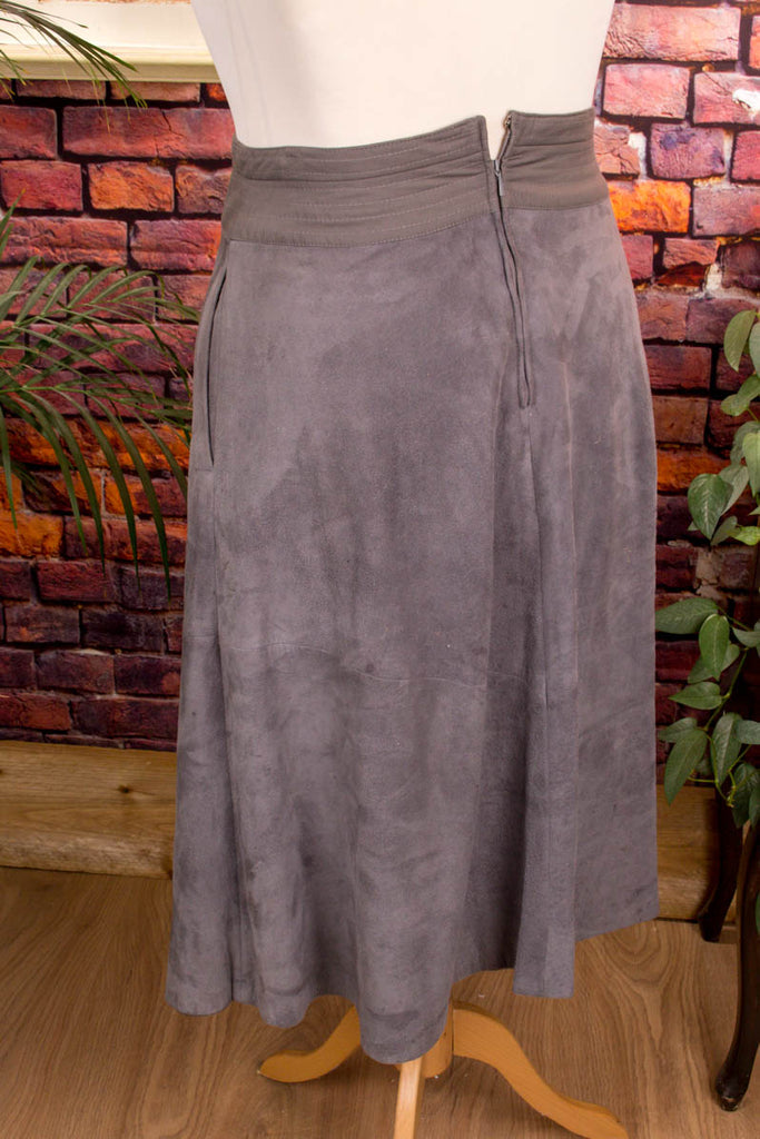 Veloursleder Rock grau weit 90er Boho Frau grau L 44-46 M 40-42 Special vintageberlin.de