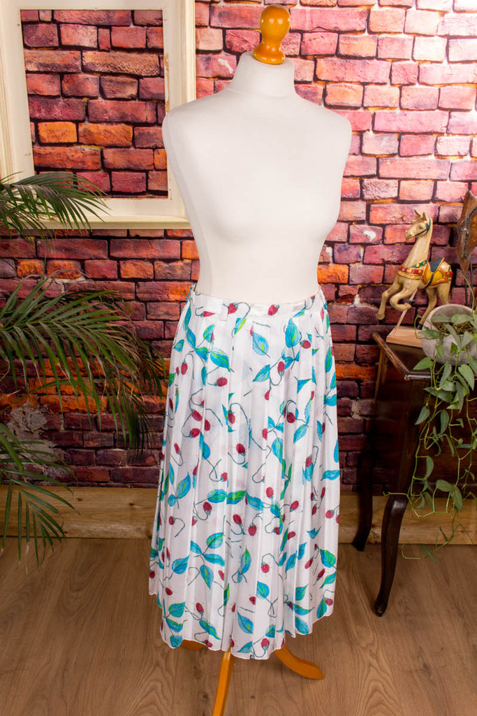 Faltenrock weiß bunt Himbeeren 90er Boho bunt Frau Rockabilly S 36-38 Special weiß vintageberlin.de