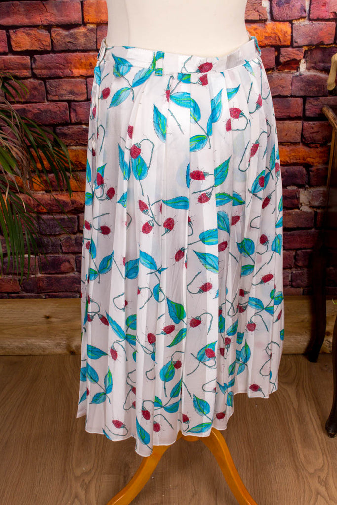 Faltenrock weiß bunt Himbeeren 90er Boho bunt Frau Rockabilly S 36-38 Special weiß vintageberlin.de