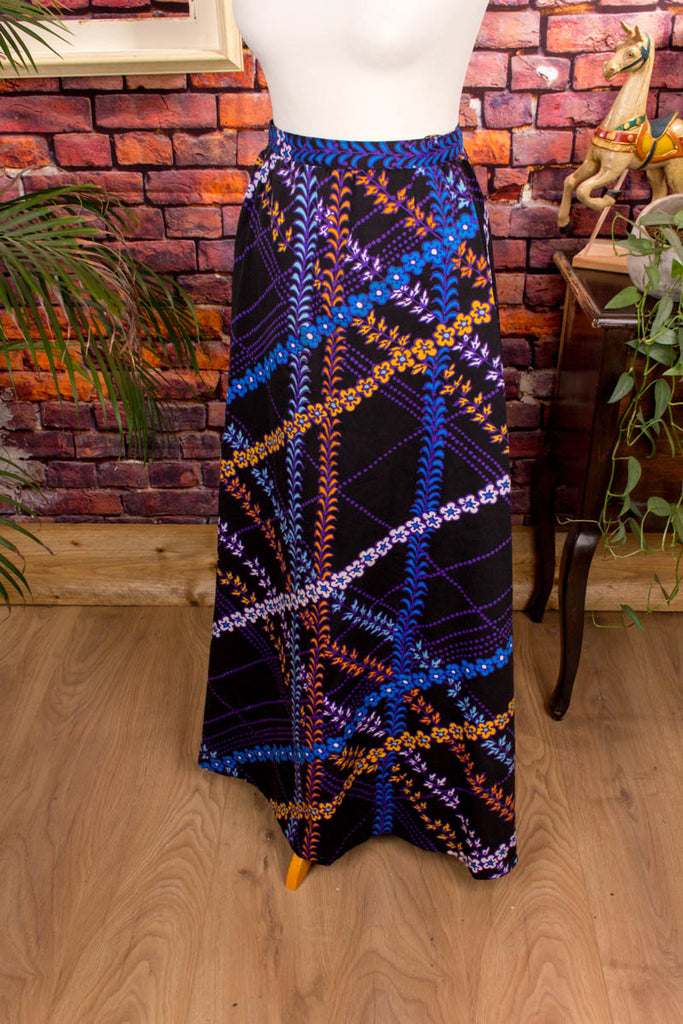 70er Jahre Hippierock lang bunt 70er Boho bunt Frau Hippie real-boho S 36-38 Schlager Special XS 32-34 vintageberlin.de