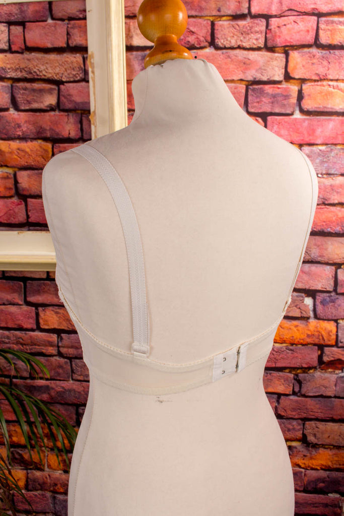 Vintage BH weiß Spitze 80er Disco Frau real-80er S 36-38 weiß vintageberlin.de