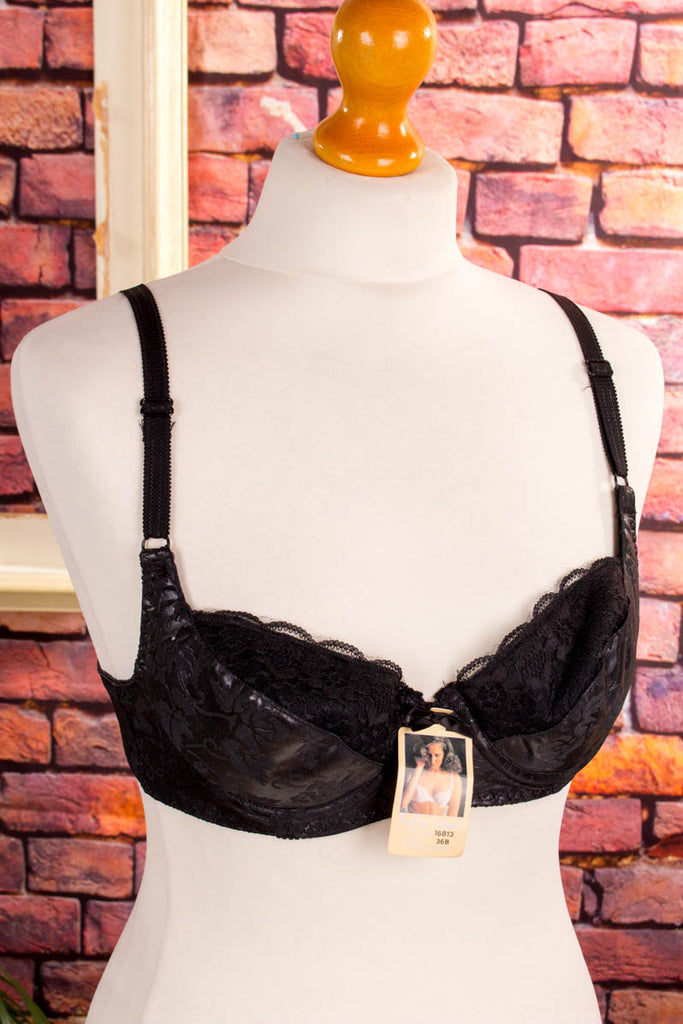 Vintage BH schwarz Glanz 70er 80er Disco Frau Gothic real-80er real-rockabilly Rockabilly S 36-38 schwarz Special XS 32-34 vintageberlin.de