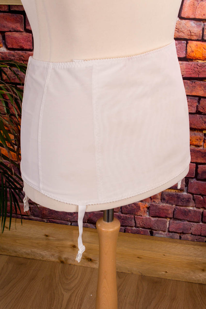 sexy Hüftmieder weiß 80er Frau L 44-46 real-rockabilly Rockabilly Sekretärin weiß XL 48-50 vintageberlin.de