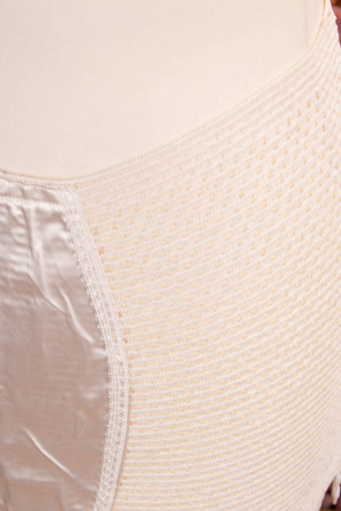 DDR Hüftmieder weiß 70er DDR Disco Frau L 44-46 real-disco real-rockabilly Rockabilly Sekretärin Special weiß vintageberlin.de