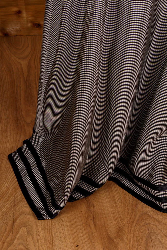 Nostalgie Rock schwarz-weiß kariert 70er 80er Abendmode Boho Frau Gothic grau Rockabilly S 36-38 schwarz Special viktorianisch vintageberlin.de