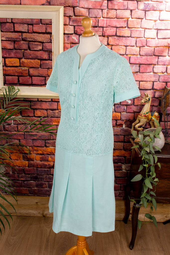 Stretchkleid pastell türkis Spitze 60er 70er Boho Disco Frau M 40-42 real-disco real-rockabilly Rockabilly Schlager Special türkis vintageberlin.de