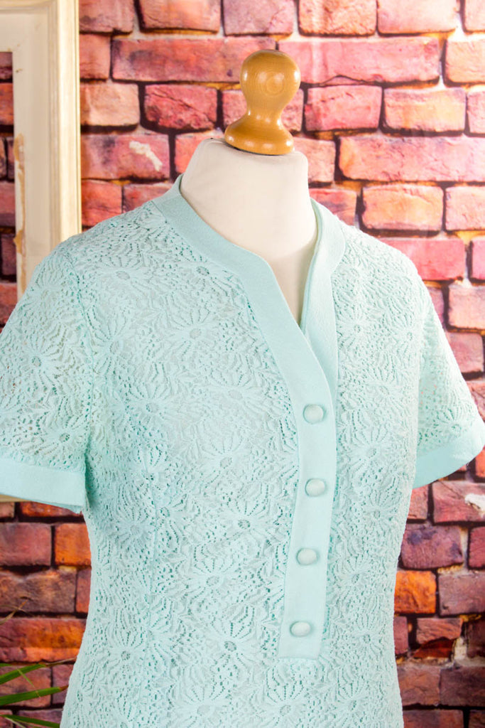 Stretchkleid pastell türkis Spitze 60er 70er Boho Disco Frau M 40-42 real-disco real-rockabilly Rockabilly Schlager Special türkis vintageberlin.de