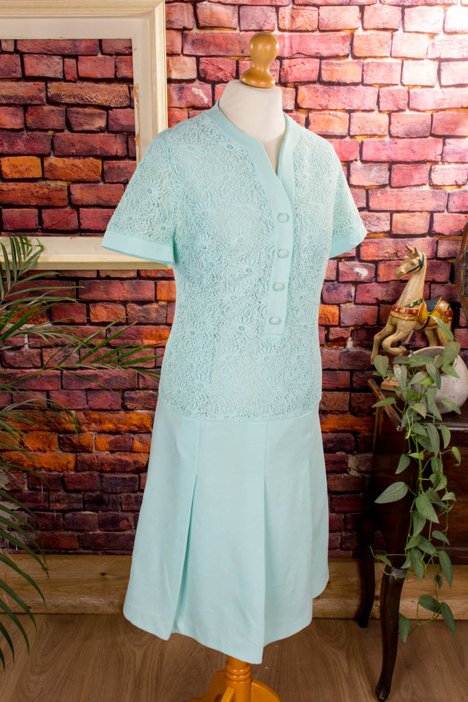 Stretchkleid pastell türkis Spitze 60er 70er Boho Disco Frau M 40-42 real-disco real-rockabilly Rockabilly Schlager Special türkis vintageberlin.de