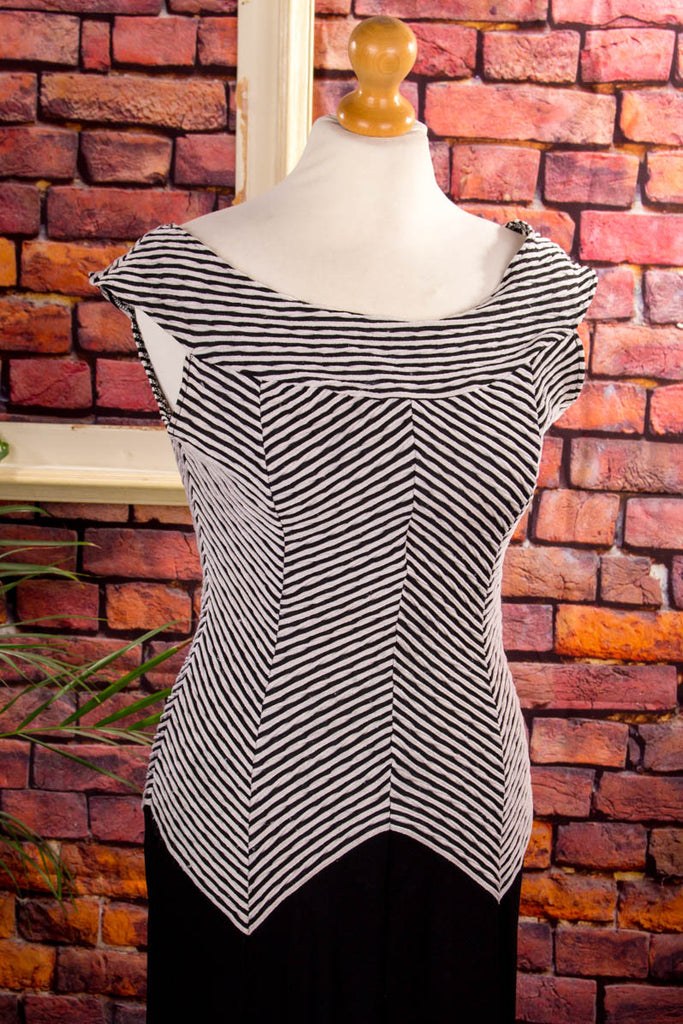 Stretch Abendkleid schwarz weiß Streifen 90er Abendmode Boho Frau Gothic M 40-42 schwarz Special vintageberlin.de