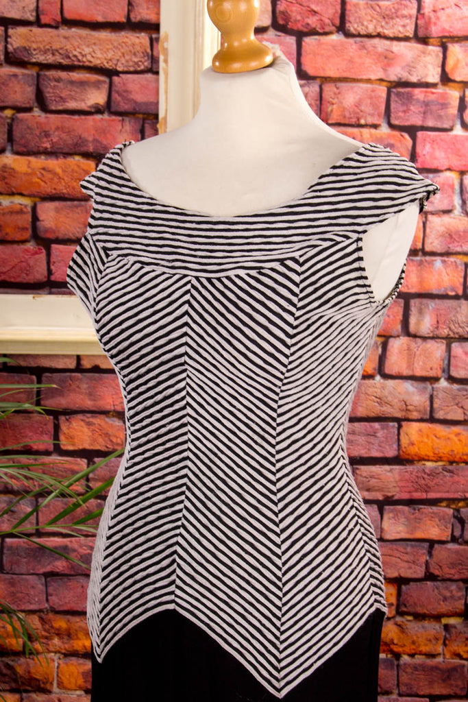 Stretch Abendkleid schwarz weiß Streifen 90er Abendmode Boho Frau Gothic M 40-42 schwarz Special vintageberlin.de