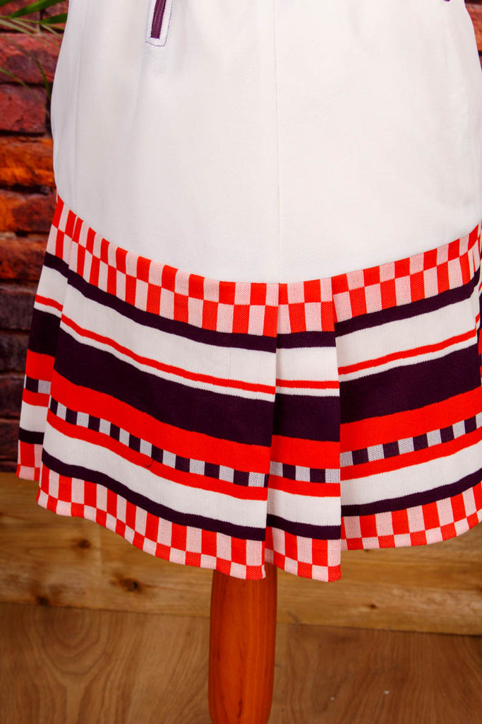 Disco Minikleid weiß rot Muster 60er 70er bunt Disco Frau M 40-42 real-disco real-rockabilly Rockabilly rot Schlager Special weiß vintageberlin.de