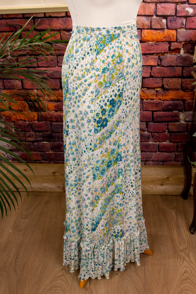 Hippie Maxirock türkis Blumenmuster 60er 70er Boho Frau Hippie real-boho Schlager Special türkis weiß XS 32-34 vintageberlin.de