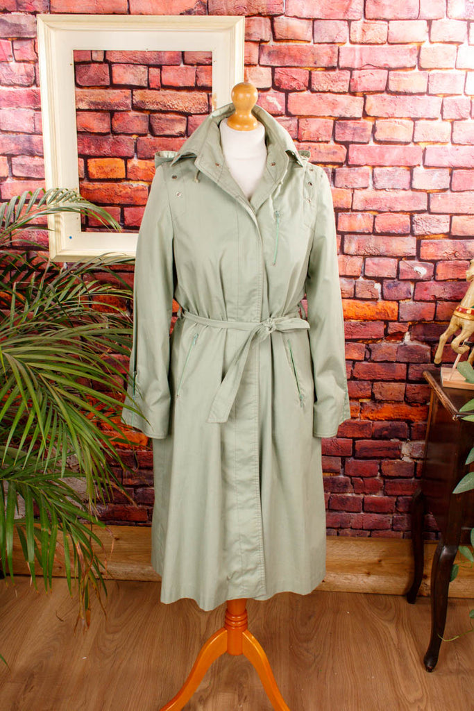 70s Trenchcoat Mantel zart grün Nieten 70er Boho DDR Frau grün M 40-42 Rockabilly S 36-38 Special vintageberlin.de