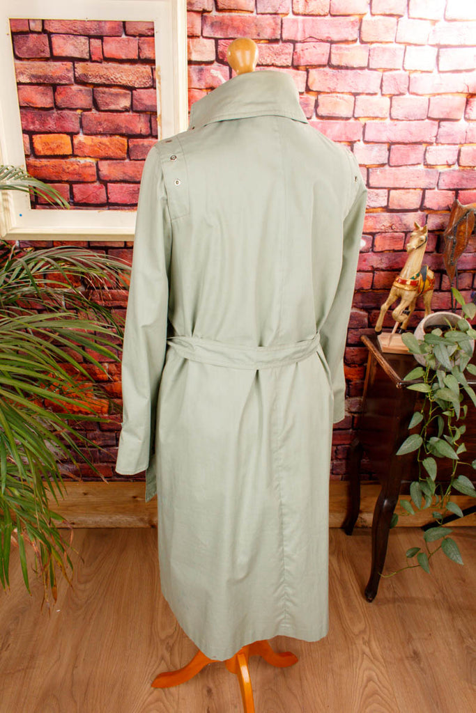 70s Trenchcoat Mantel zart grün Nieten 70er Boho DDR Frau grün M 40-42 Rockabilly S 36-38 Special vintageberlin.de