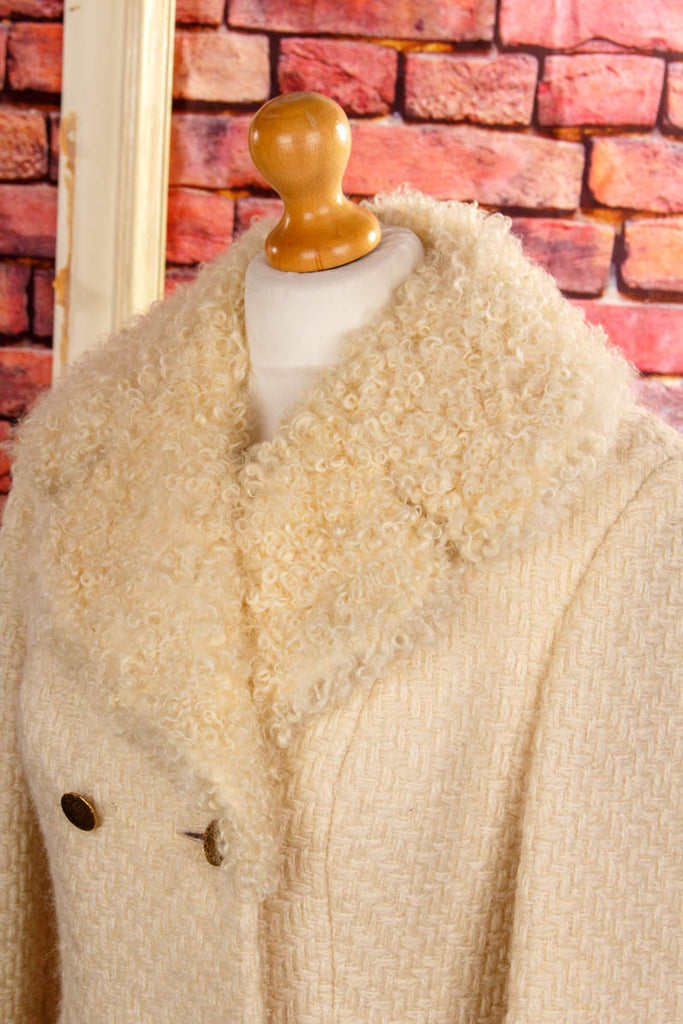 Vintage Wintermantel creme + Fell 60er 70er beige Boho Disco Frau M 40-42 real-boho real-rockabilly Rockabilly S 36-38 Sekretärin Special weiß vintageberlin.de
