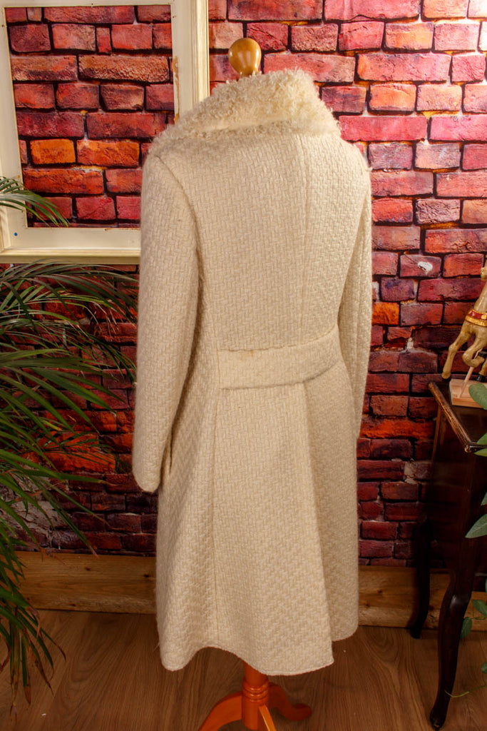 Vintage Wintermantel creme + Fell 60er 70er beige Boho Disco Frau M 40-42 real-boho real-rockabilly Rockabilly S 36-38 Sekretärin Special weiß vintageberlin.de