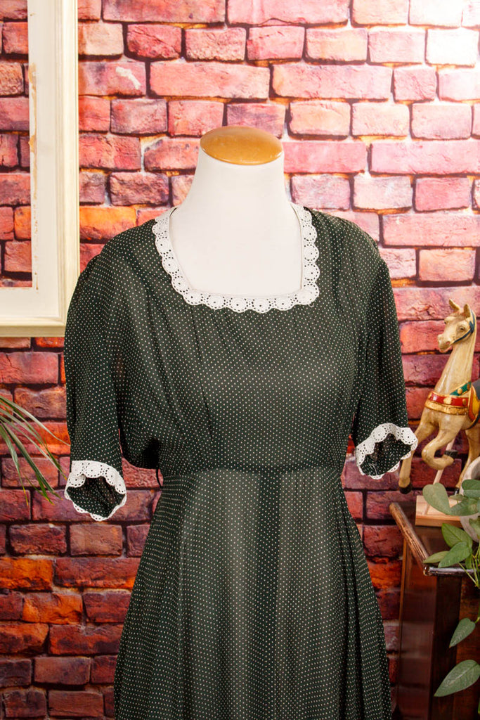 50s Chiffonkleid grün Punkte 50er 60er Frau grün real-rockabilly Rockabilly S 36-38 Special vintageberlin.de