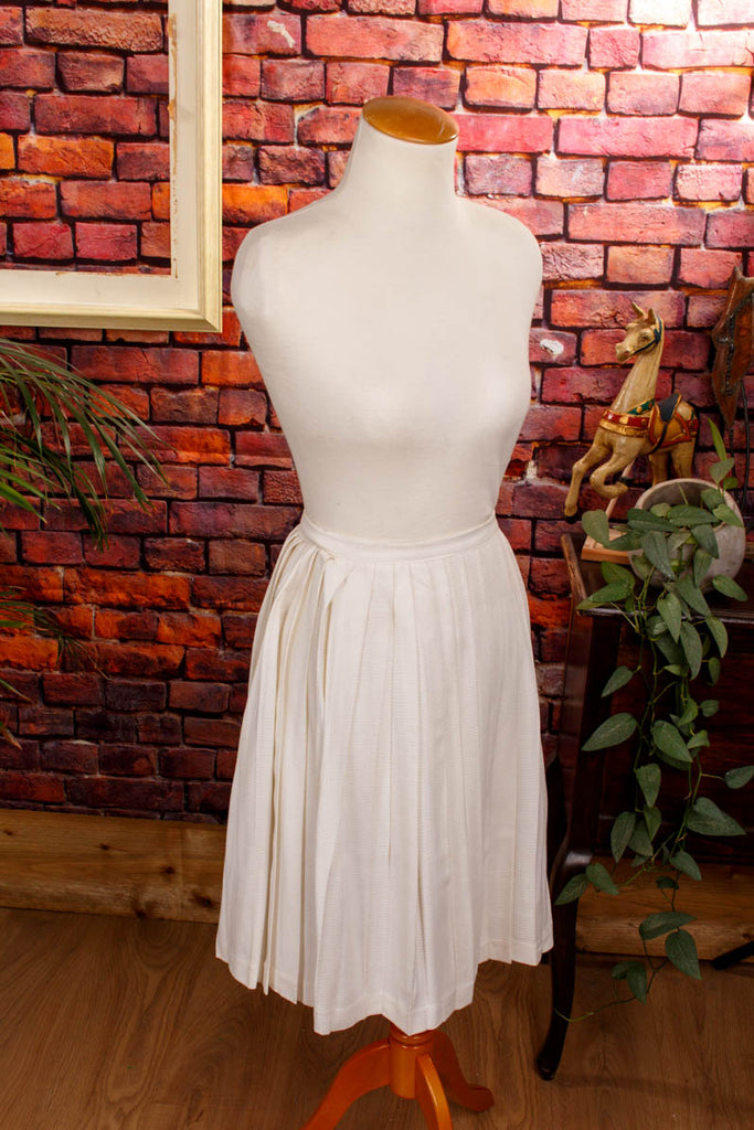 60s Mini Faltenrock weiß 50er 60er 70er Disco Frau real-disco real-rockabilly Rockabilly Sekretärin Special weiß XS 32-34 vintageberlin.de