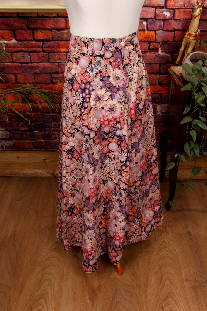 Boho Maxirock Blumenmuster Default Title 70er Boho bunt Frau Hippie M 40-42 real-boho rosa Schlager Special vintageberlin.de