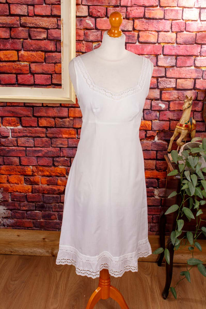 DDR Nachthemd Unterhemd weiß Baumwolle