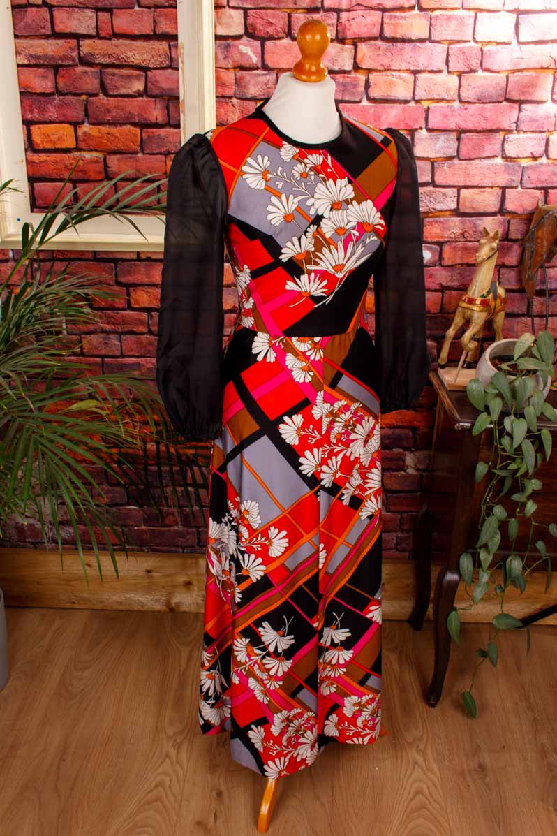 70s Boho Maxikleid schwarz Blumen