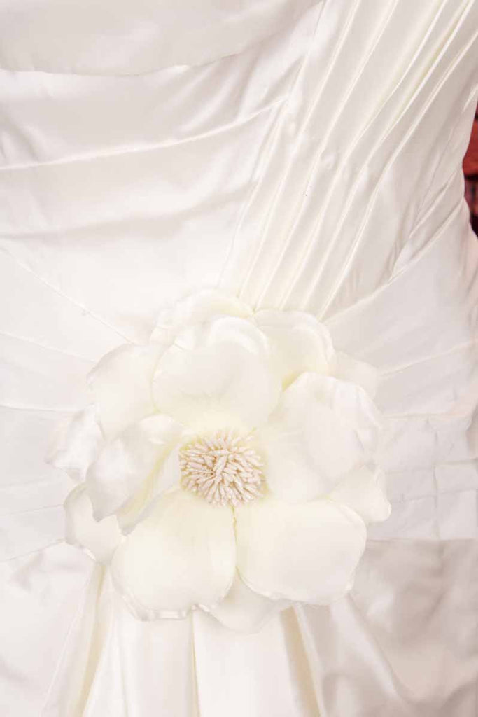 Vintage Brautkleid weiß drapiert