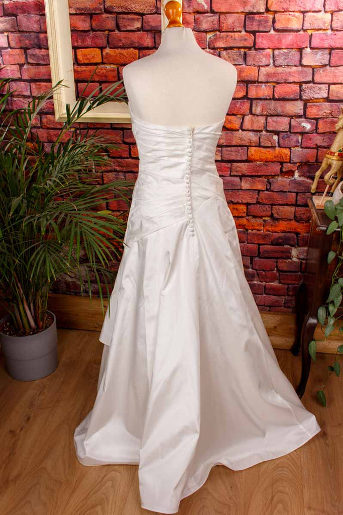 Vintage Brautkleid weiß drapiert