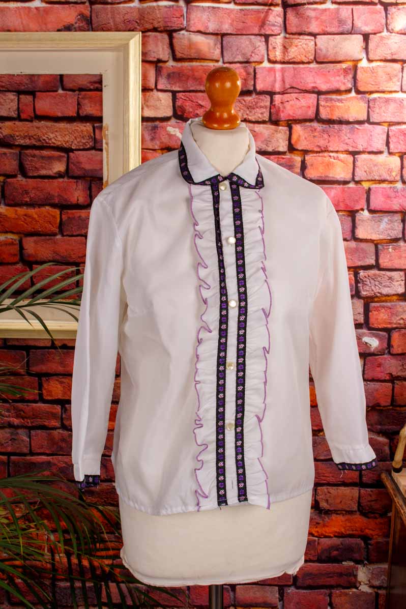 Rüschenbluse weiß + Borte