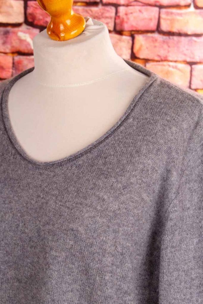 Kaschmir Pulli grau Rollsaum