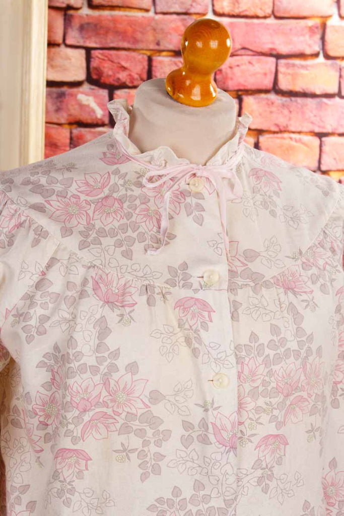 DDR Nachtkleid rosa Blümchen