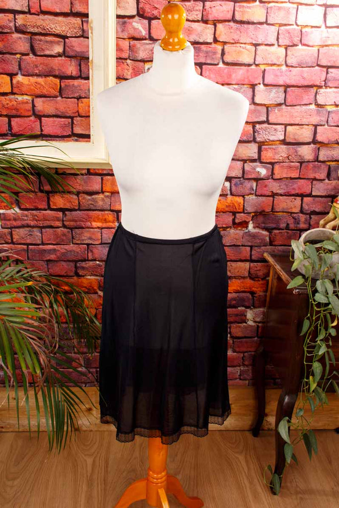 kurzer Nylon Unterrock schwarz