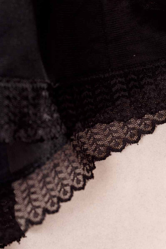 kurzer Nylon Unterrock schwarz